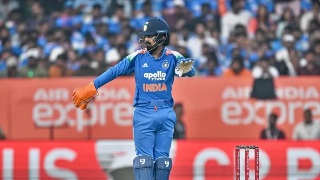 Karnataka Squad for Vijay Hazare Trophy 2025-26: Full List of Players Announced Karnataka Squad for Vijay Hazare Trophy 2025-26