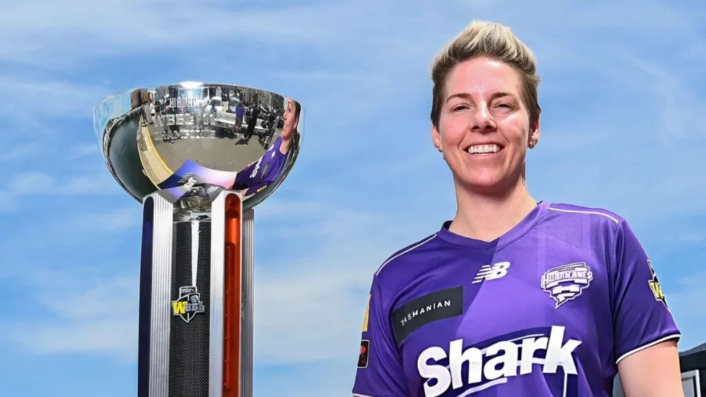 Elyse Villani Calls Time on WBBL Career After Dream Title Win with Hobart Hurricanes Elyse Villani Calls Time on WBBL Career
