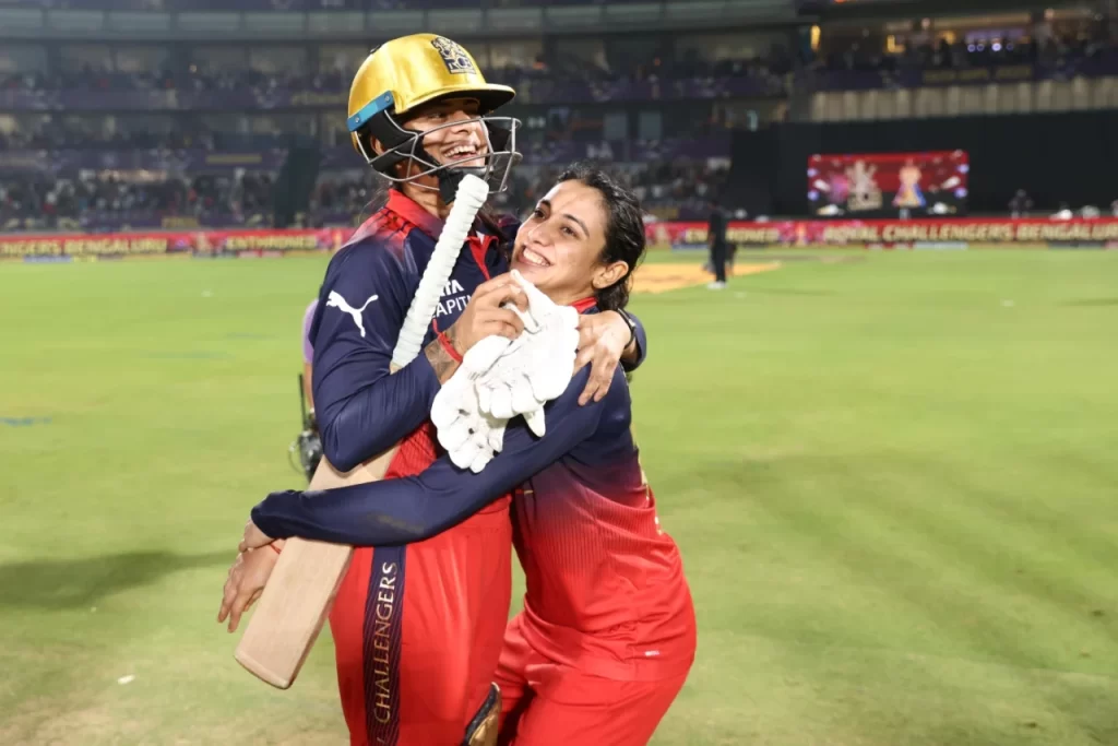 RCB-W Beat DC-W