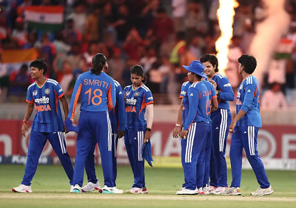 India Women Refuse to Recieve Asia Cup Trophy From Mohsin Naqvi